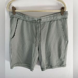 Men’s Five Points Indvstry cotton shorts with drawstring size large NWT